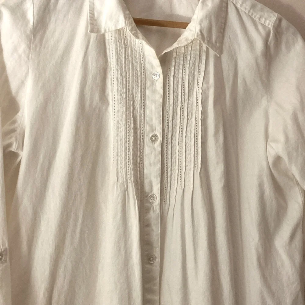 Women's J.Jill Button Down Blouse Shirt, M, White Cotton Pintucked